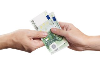 Uitbetaalde bedragen aan derden aanleveren voor 1 februari 2025